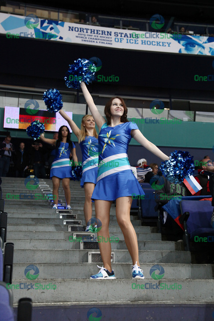 cheerleaders